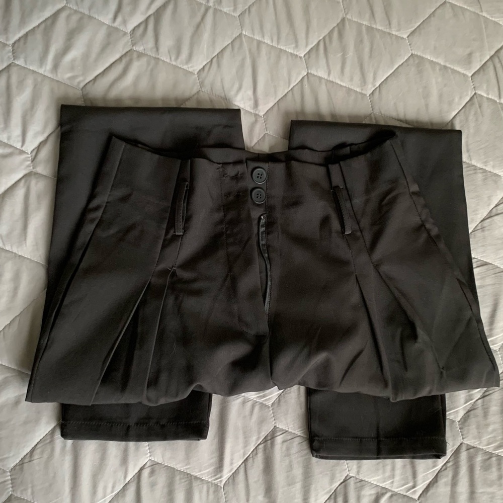 Shein Tapered Cropped Trousers Size L